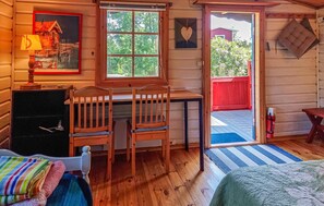 2 bedrooms, free WiFi