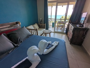1 chambre, fer et planche à repasser, Wi-Fi, draps fournis