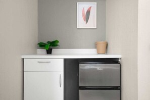 Interior - Near La Placita | Free Parking | TV With Netflix (San Juan)