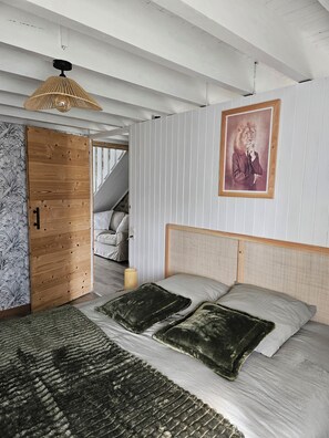 3 chambres, fer et planche à repasser, Wi-Fi, literie fournie