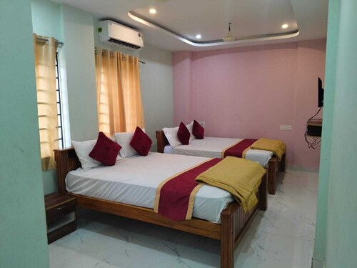 Grand Inn Lodging And Boarding