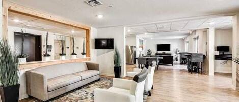 Télévision, espaces bureaux