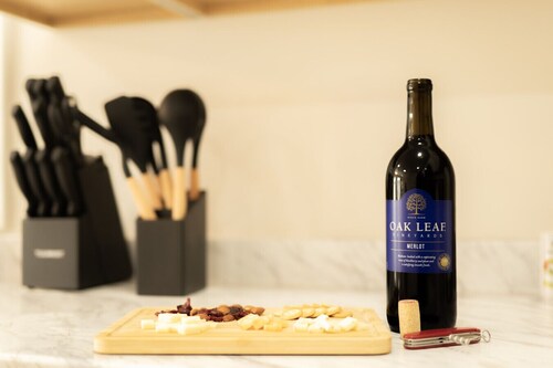 Work, Rest & Gather | Spacious 3BR w/ Modern Charm