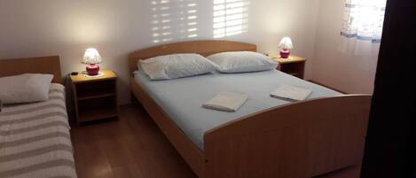 Apartment (Two Bedroom Apartment with Terrace)