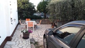 Apartment (Two Bedroom Apartment with Terrace) | Exterior