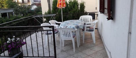 Apartment (Two Bedroom Apartment with Terrace) | Terrace/patio