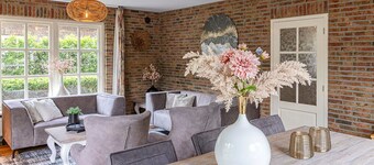 Maravillosa casa de vacaciones privada para 16 personas con WIFI, TV, terraza y aparcamiento