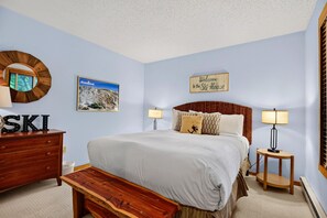 3 bedrooms, internet, bed sheets