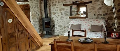 2 habitaciones y ropa de cama