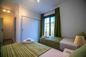 3 Schlafzimmer, Bügeleisen/Bügelbrett, WLAN, Bettwäsche