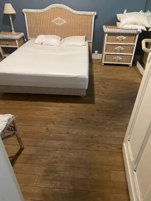 3 bedrooms, WiFi