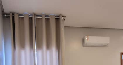 2 bedroom house for up to 6 people in Jussara GoiĂĄs. Need a hotel?