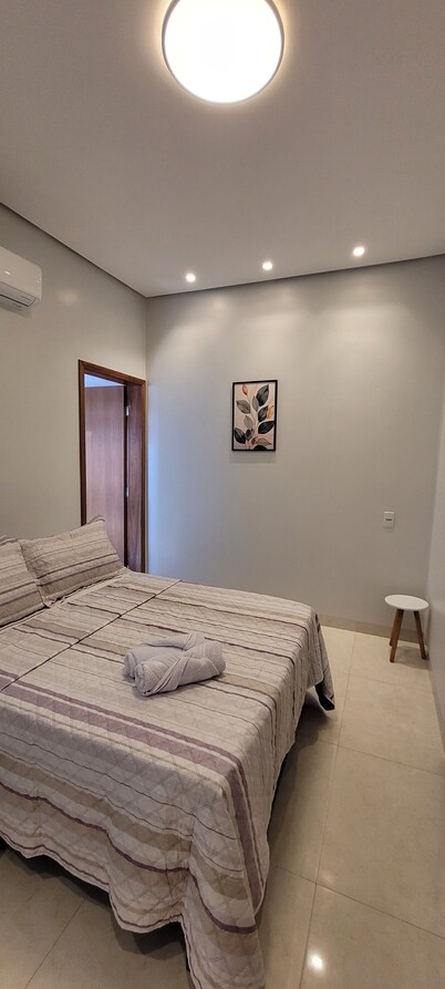 2 bedroom house for up to 6 people in Jussara Goiás. Need a hotel?