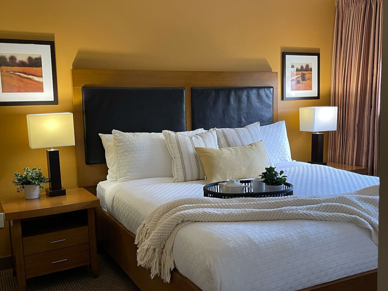 2 多间卧室、办公桌、熨斗/熨衣板、旅行婴儿床