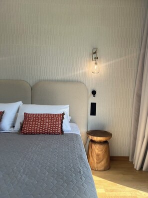 Wifi gratis y ropa de cama