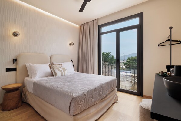 Superior Room | Minibar, laptop workspace, free WiFi, bed sheets - Avia (Corfu)