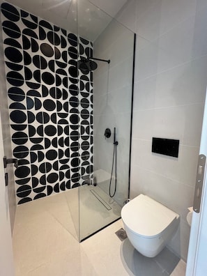 Superior Room | Bathroom