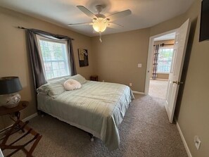 2 soveværelser, gratis Wi-Fi, sengetøj