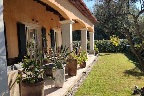 Terrasse coté sejour