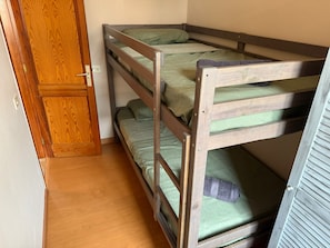 2 bedrooms, iron/ironing board, WiFi, bed sheets - CASA DEL SOL TENERIFE (Santiago del Teide)