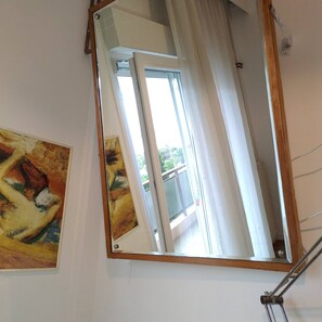 Apartment, 3 Bedrooms, Smoking, Balcony | Interior