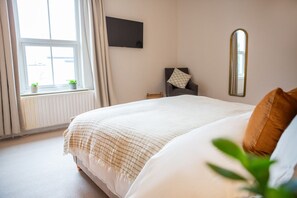 2 bedrooms, Internet, bed sheets