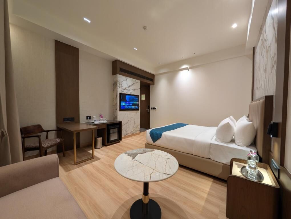 Premium Double Room | Free WiFi