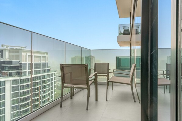 Apartment | 1 bedroom, Internet - 1BR in 1 Residence Al Wasl With Pool and gym (Dubai)