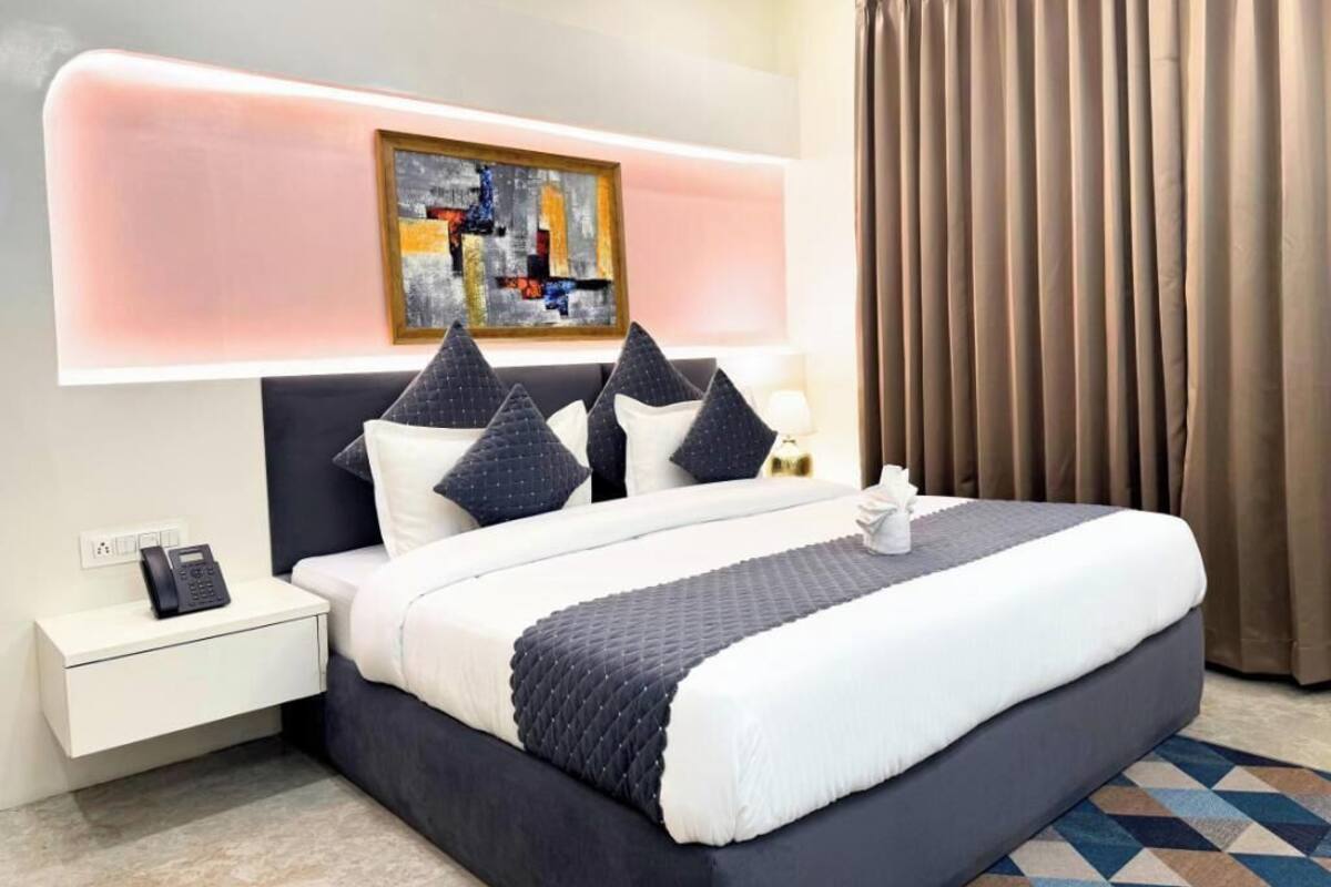 Luxury-Zimmer, Talblick | Hochwertige Bettwaren, Daunenbettdecken
