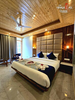 Superior Double Room, Balcony, Mountain View | Desk, laptop workspace, free WiFi