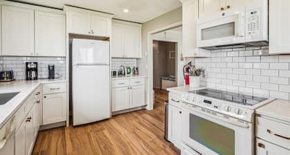 Cape Escape - New Oceanfront Listing! - Beachcomber Vacation Homes