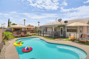 Casa (3 Bedrooms) | Vista frontal de la propiedad