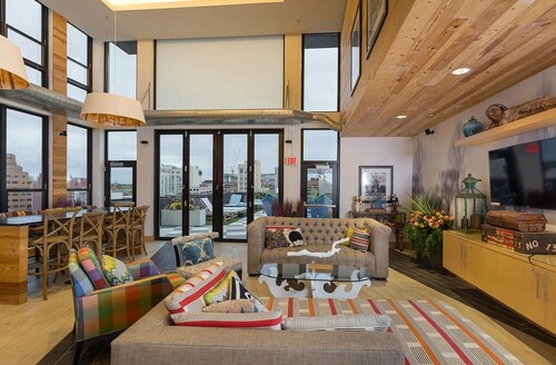 A2 Gem—Everything U of M & More!