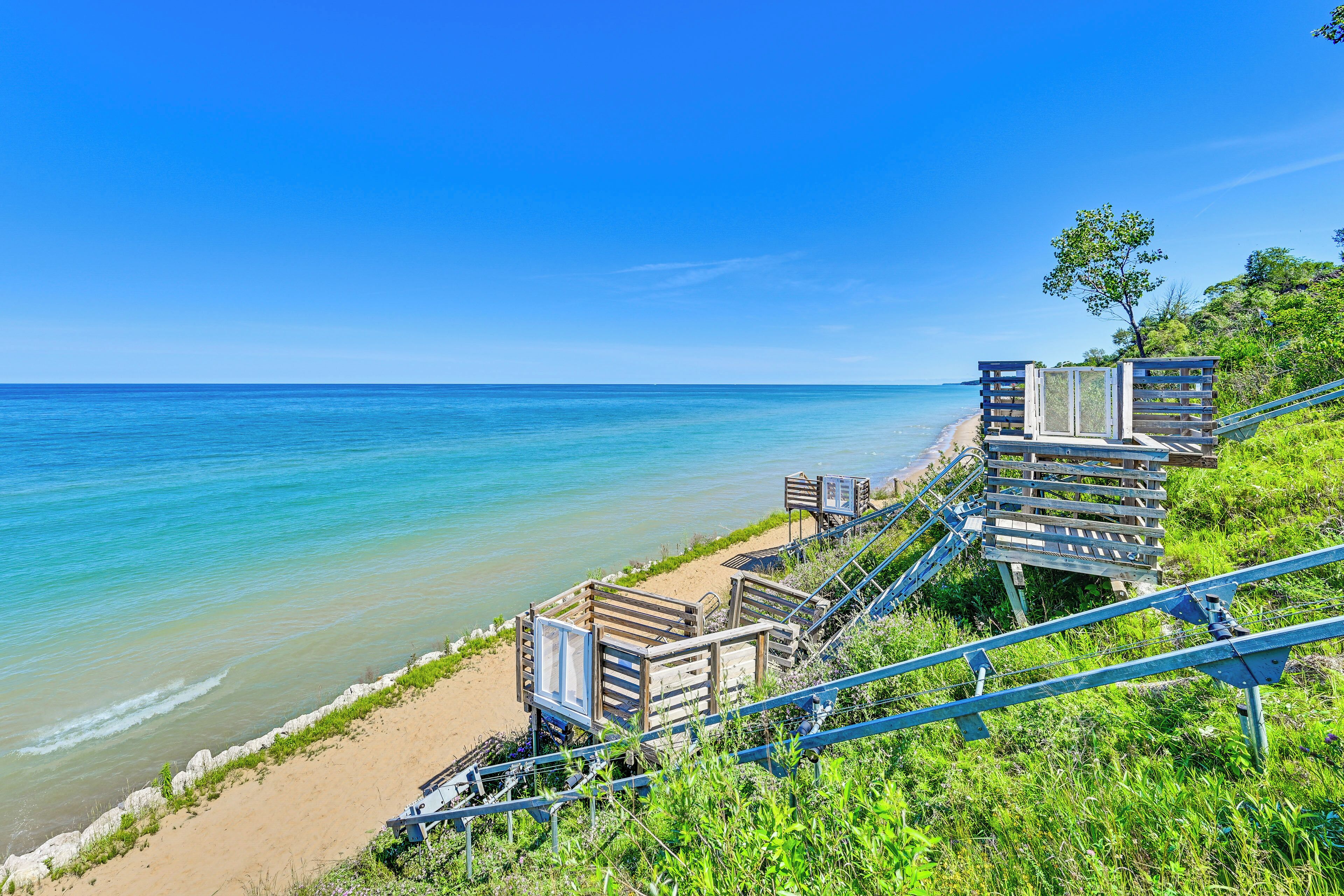 Apartment (0 Bedroom) | Interior