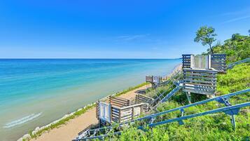 Apartment (0 Bedroom) | Interior