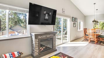 Nhà (2 Bedrooms) | Nội thất