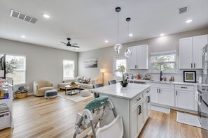 Interior - Family Getaway Near Lake Hartwell + Tugaloo Trails (Lavonia)