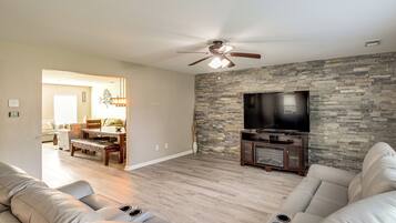 Nhà (4 Bedrooms) | Nội thất