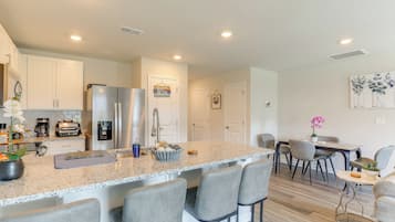 Apartment (3 Bedrooms) | Interior