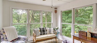5 Mi to Harpers Ferry Nhp: Quiet Home w/ Deck