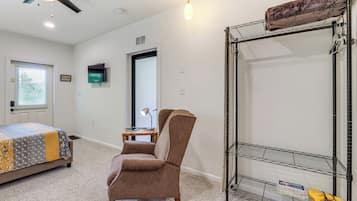 ์ํํธ (0 Bedroom) | ๋ด๋ถ