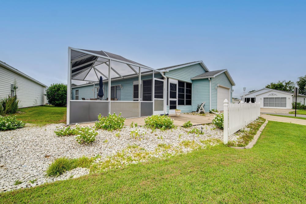 Pet Friendly! Relaxing Retreat in The Villages - Summerfield, FL