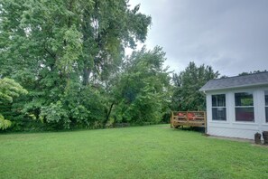 Apartment (0 Bedroom) | Interior - Dock Access: Waterfront Studio in Colonial Beach! (Colonial Beach)