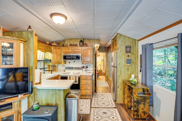 House (1 Bedroom) | Interior