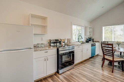 Quaint Concord Home w/ Covered Porch: Near Hiking