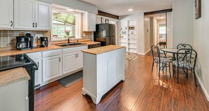 Golf Course Views & Games Galore - Vine Grove Gem!