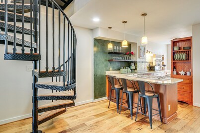 腓特烈歷史寶石住宅帶庭院：市中心在您門口