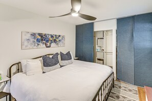 House (2 Bedrooms) | Interior - Pool & Marina Access: Lewes Home w/ Fenced Yard! (Lewes)