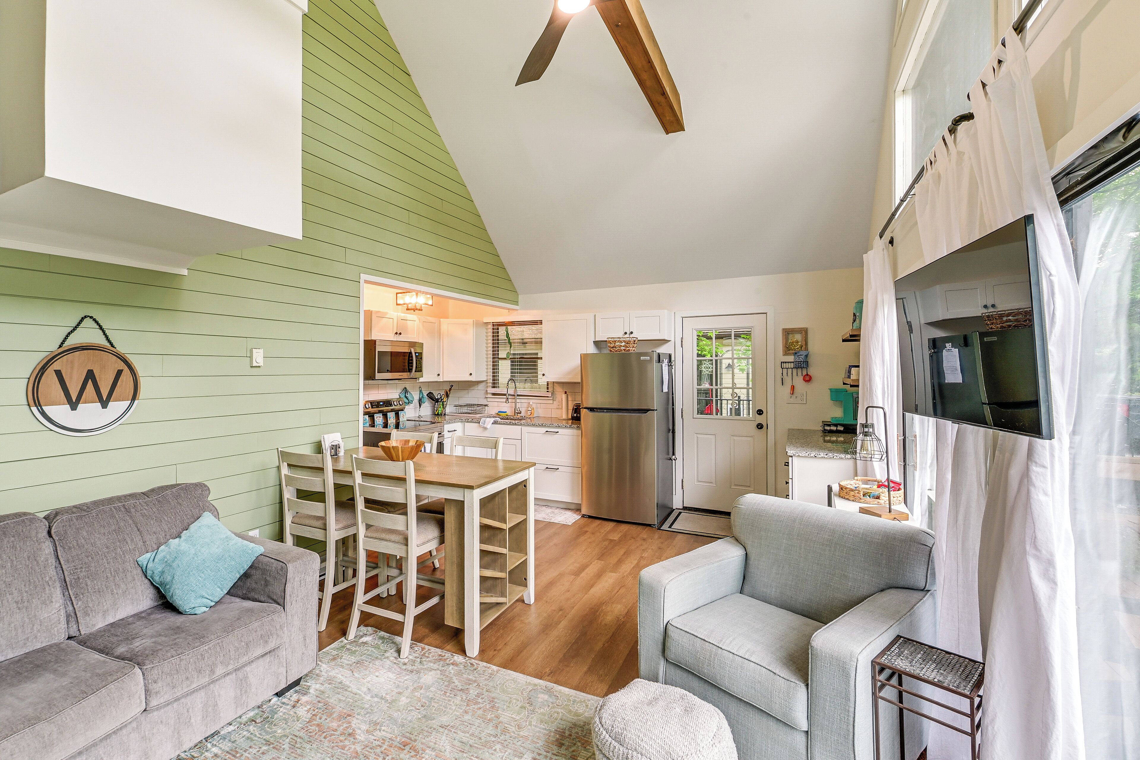 House (2 Bedrooms) | Front of property