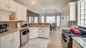 Interior - 7 Mi to Galleria Dallas: Family Home w/ Yard (Dallas)